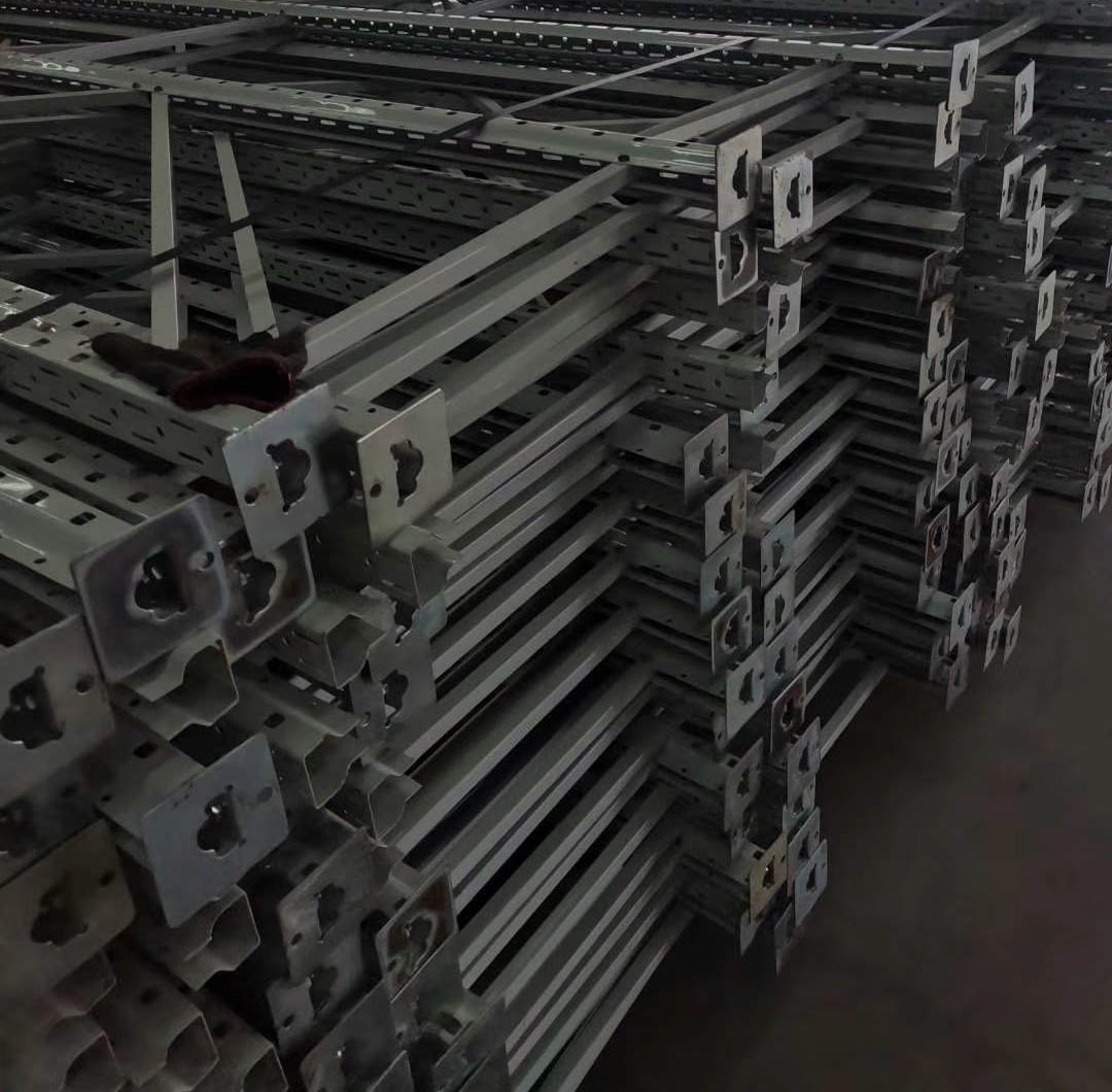 大岭山仓储货架回收公司